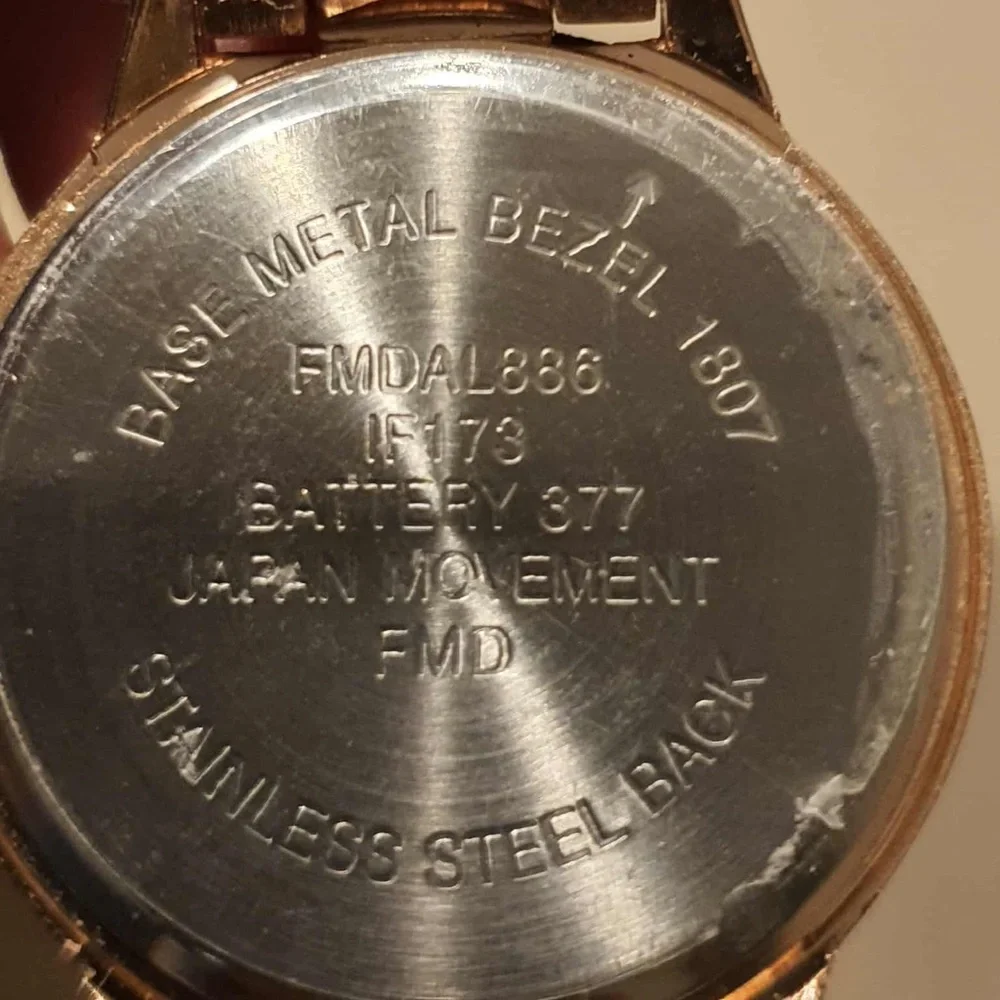 🦋10/$20🦋 FMDAL886 Goldtone/Silver Rhinestone Women's Watch